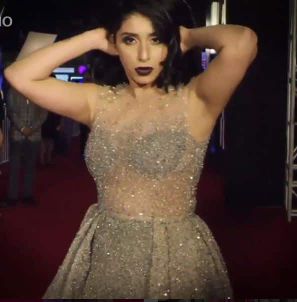 वहीं नेहा हर तस्वीर के कैप्शन में इस बात को भी बताती हैं कि वो बीच से काफी मोहब्बत करती हैं.