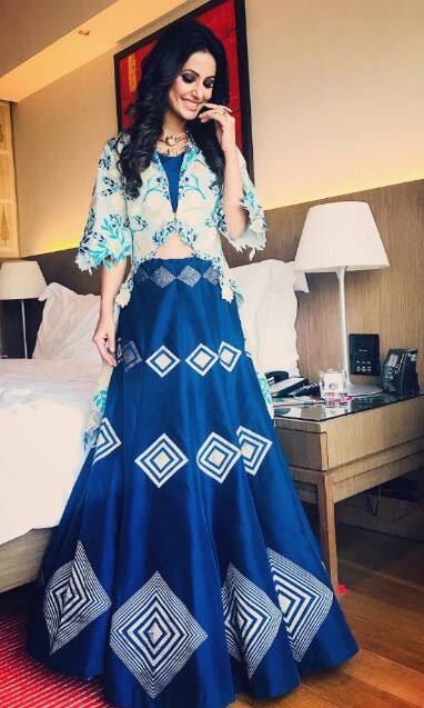 लैक्मे फैशन वीक में रैंप पर चलने को लेकर हिना का कहना था कि इसके बाद उन्होंने अपने जीवन में एक और मुकाम हासिल कर लिया है.