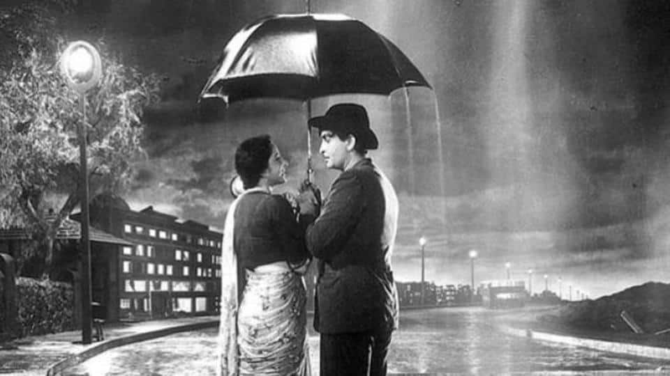 वैलेंटाइन डे 2018: 'बरसात' में हुआ प्यार, फिर नरगिस के इश्क में 'आवारा' बन गए थे राज कपूर Valentine’s Day 2018: Read the Love Stories of Rajkapoor Nargis on this Valentine’s Day वैलेंटाइन डे 2018: 'बरसात' में हुआ प्यार, फिर नरगिस के इश्क में 'आवारा' बन गए थे राज कपूर