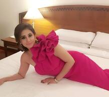 फिल्मी दुनिया के ग्लैमर से परे कुछ ऐसी हो गईं हैं उर्मिला मातोंडकर, यूं मनाया 44वां Birthday