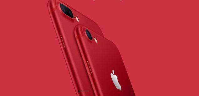 iPhone7 Red: सबसे पहले रेड कलर वेरिएंट एपल ने उतारा था. मार्च 2017 में इसका रेड एडिशन लॉन्च किया गया. इसमें 4.7 इंच की स्क्रीवन A10 फ्यूजन चिप प्रोसेसर, 2 GB रैम दी गई है, 12MP का रियर कैमरा और 7MP का सेल्फी कैमरा दिया गया है. कीमत-42,999 रुपये