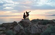 Propose Day 2018:  किसी को प्यार करते हैं आज है बढ़ि‍या मौका, कर दें प्रपोज