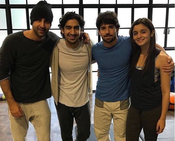 मीडिया रिपोर्टर्स की मानें तो अभिनेता रणबीर कपूर और अभिनेत्री आलिया भट्ट के बीच बहुत कुछ तो चल रहा है. कुछ रिपोर्ट्स का कहना है कि दोनों के अफेयर की अफवाह सिर्फ फिल्म के प्रमोशन का एक स्टंट मात्र है.