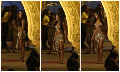 कैटरीना कैफ ने आमिर खान के साथ आने वाली फिल्म 'ठग्स ऑफ हिंदुस्तान' के गाने की शूटिंग की जिसकी तस्वीरें हम आपके लिए लाए हैं. (तस्वीर: मानव मंगलानी)