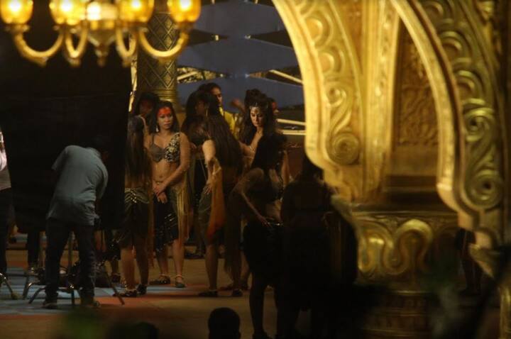 कैटरीना और आमिर खान के साथ इस फिल्म में अमिताभ बच्चन भी नजर आने वाले हैं. (तस्वीर: मानव मंगलानी)