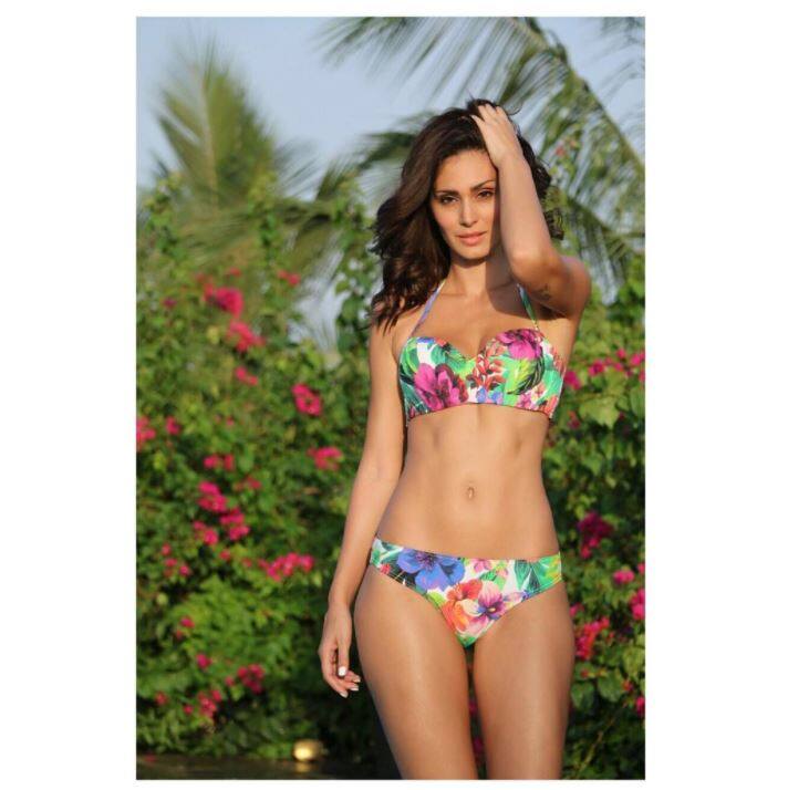 देखें तस्वीरें