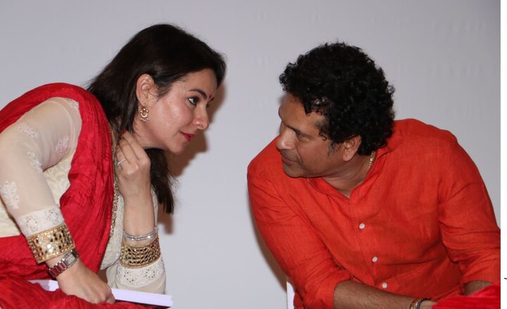 इवेंट के दौरान एक-दूसरे से बातें करते सचिन और अंजलि. (तस्वीर: मानव मंगलानी)