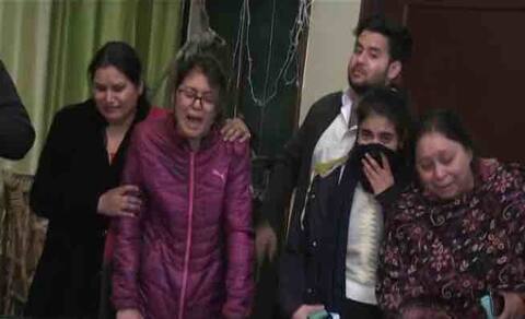 मां ने पहले किया बेटी का कत्ल और फिर लाश के दो टुकड़े कर अलमारी में छुपाया मां ने पहले किया बेटी का कत्ल और फिर लाश के दो टुकड़े कर अलमारी में छुपाया