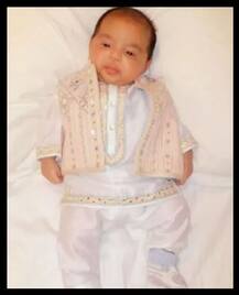 नकाब फिल्म में नजर आ चुकीं अदाकारा ने शेयर की अपने बेटे के नामकरण की तस्वीरें 