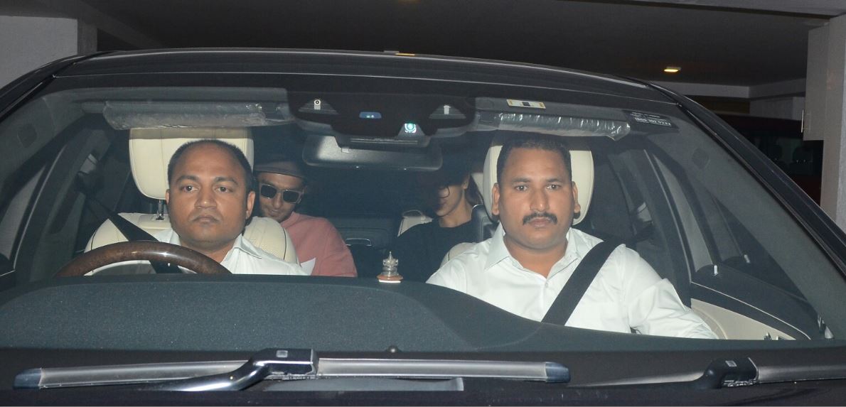 वैलेंटाइन वीक में पार्टी करते नजर आए रणवीर सिंह और दीपिका पादुकोण, देखें तस्वीरें