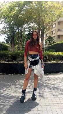 IN PICS: टीवी सेलिब्रिटी मोनिका डोगरा ने शेयर की इंस्टाग्राम पर अपनी नई तस्वीरें 