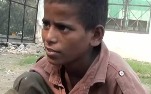 सोलेशन वाला कमल्स- इन्होंने रातों-रात सोशल मीडिया पर सनसनी फैला दी थी. इस लड़के का वीडियो उस समय तब वायरल हुआ जब यह सोलेशन के जरिए नशा कर रहा था. इसका वीडियो तब बहुत वायरल भी हुआ था उस समय इसे अनगिनत लोगों ने ट्रोल किया.