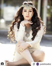 बिग बॉस 11 की विजेता शिल्पा शिंदे ने वैलंटाइन कुछ इस अंदाज मेम बनाया, फैंस से की ये खास अपील