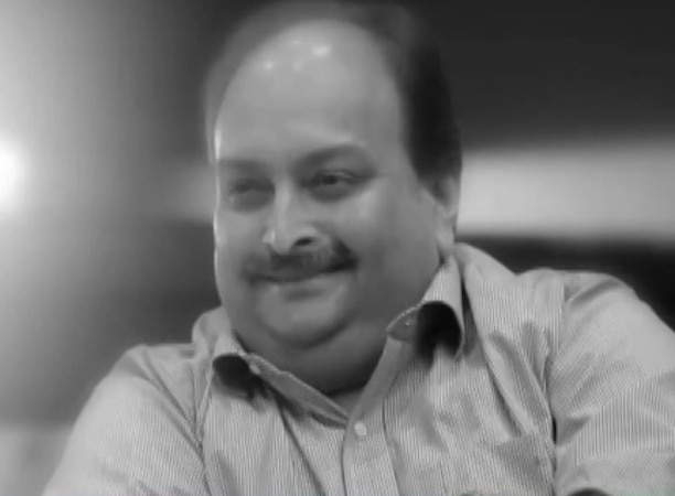 PNB fraud, profile of mehul choksi पीएनबी घोटाला: नीरव मोदी के मामा मेहुल चौकसी की पूरी कहानी