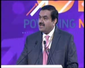 यूपी इन्वेस्टर्स समिट 2018: मोदी बोले यूपी में परिवर्तन दिख रहा है, योगी ने कहा- पीएम का सपना पूरा करना है