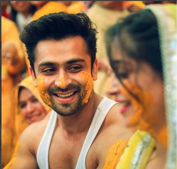 दीपिका और शोएब काफी समय से एक दूसरे को डेट कर रहे हैं. इन तस्वीरों में दोनों के चेहरे एक एक होने की खुशी साफ नज़र आ रही हैं. (Photo: ABP NEWS)