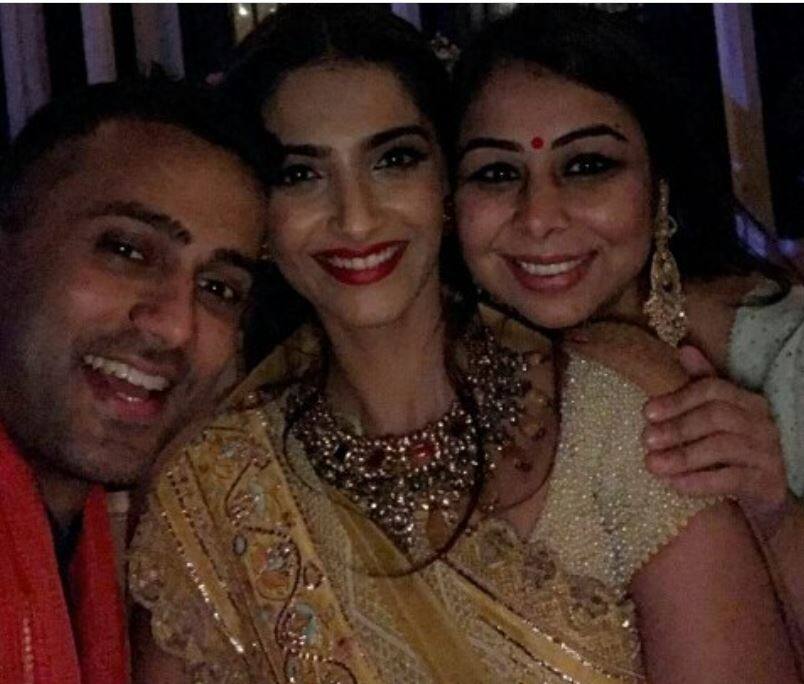 Confirm: इस तारीख को आनंद की दुल्हनियां बनेंगी सोनम कपूर its confirm , sonam kapoor is going to tie knot with anand ahuja on 8th may Confirm: इस तारीख को आनंद की दुल्हनियां बनेंगी सोनम कपूर