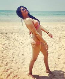 सब टीवी की इस मशहूर एक्ट्रेस ने पति के साथ इंस्टाग्राम पर बिखेरा अपनी बोल्डनेस का जलवा