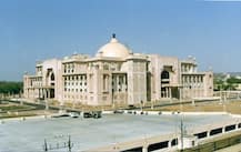 क्या बुरी आत्माओं का असर है? राजस्थान में कभी भी एक साथ नहीं रहे 200 विधायक