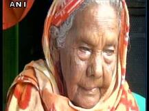 30 बकरियां बेच शौचालय बनवाकर \'स्वच्छता दूत\' बनीं कुंवरबाई नहीं रहीं, पीएम ने छुए थे पैर