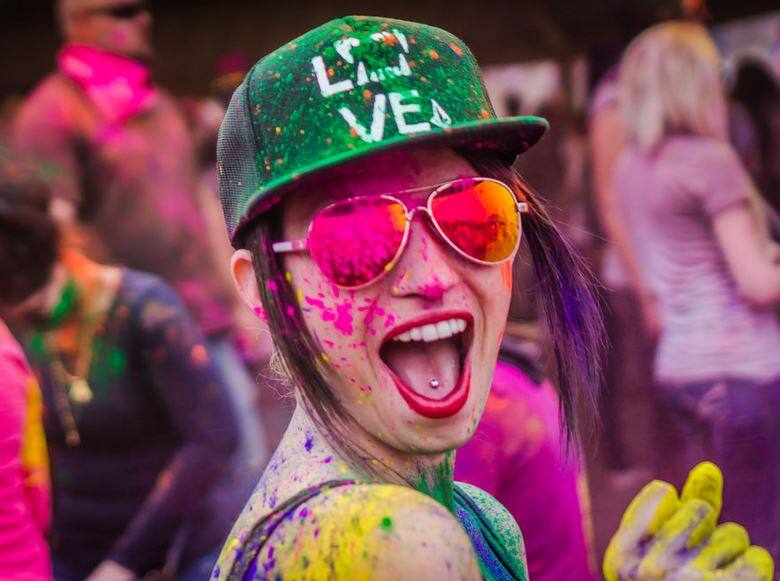 Holi 2018: Prepare for celebration होली आने से पहले ही बरतें ये सावधानियां, बच जाएंगे मुश्किलों से