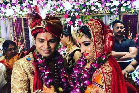 singer ankit tiwari and mechanical engineer pallavi shukla wedding photos पल्लवी शुक्ला संग शादी के बंधन में बंधे सिंगर अंकित तिवारी, ये रही खूबसूरत तस्वीरें