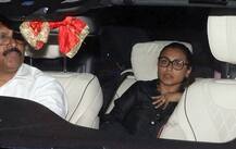 श्रीदेवी के निधन की खबर सुनते ही अनिल कपूर के घर पहुंचे दोस्त और रिश्तेदार