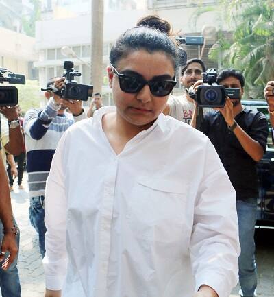 वैभवी मर्चेंट भी इस दुख की घड़ी में श्रीदेवी के परिवार की हौसला अफजाही करने पहुंची.