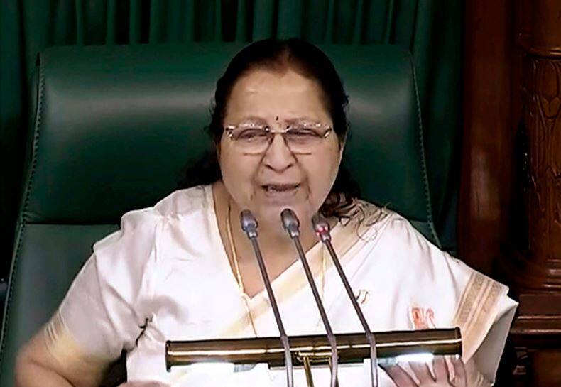 संसद में लगे 'नीरव मोदी कहां है' के नारे, कार्यवाही स्थगित Lok Sabha proceeding adjourned due the uproar over PNB scam संसद में लगे 'नीरव मोदी कहां है' के नारे, कार्यवाही स्थगित