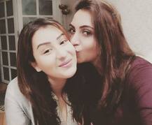 अर्शी खान का एक और धमाका, अब हाथ लगा ये बड़ा ऑफर