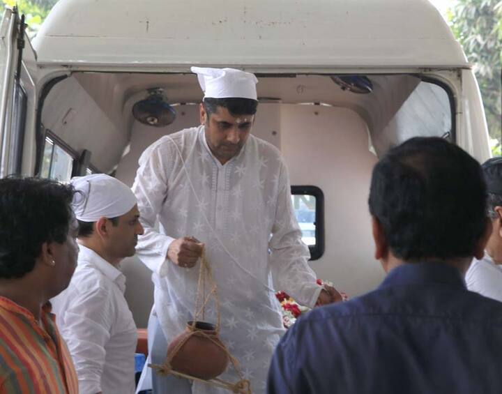 उन्होंने‘ देख भाई देख’, ‘ जबान संभाल के’, ‘ श्रीमान श्रीमति’, ‘ कभी ये कभी वो’ और‘ फिल्मी चक्कर’ जैसे कुछ लोकप्रिय टीवी धारावाहिकों में भी काम किया था. शम्मी ने फिल्म निर्माता- निर्देशक सुल्तान अहमद से शादी की थी लेकिन सात साल साथ रहने के बाद उन्होंने तलाक ले लिया. (Fotocorp)