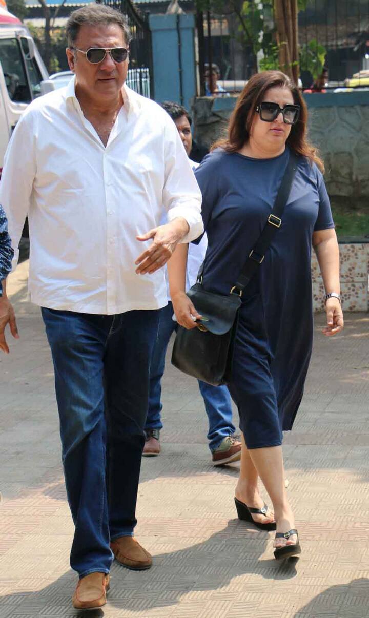 जानी मानी डायरेक्टर और कोरियोग्राफर फराह खान और बोमन ईरानी भी पहुंचे. (Fotocorp)