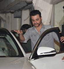 पापा बोनी से लेकर सोनम तक, कपूर परिवार ने जाह्नवी के बर्थडे पर नहीं खलने दी मां की कमी, देखें तस्वीरें