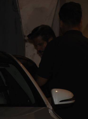 बोनी कपूर के छोटे भाई अनिल कपूर भी इस दौरान पूरे परिवार के साथ नजर आए. (तस्वीर: मानव मंगलानी)