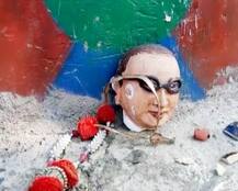 यूपी में तोड़ी गई आंबेडकर की मूर्ति