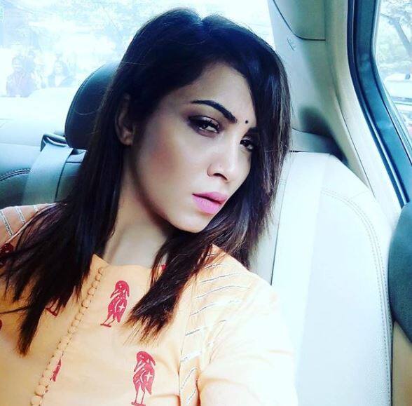 हालांकि अर्शी खान ने भी पंडित के उपर यौन उत्पीड़न का आरोप लगाया है.