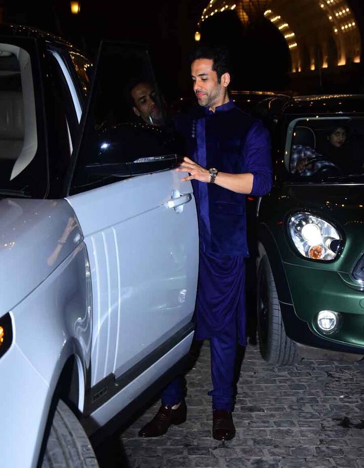 तुषार कपूर भी दौरान काफी अच्छे लग रहे थे. 