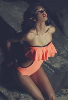 जब इस एक्स बिग बॉस कंटेस्टेंट ने पहना फूलों का लिबास