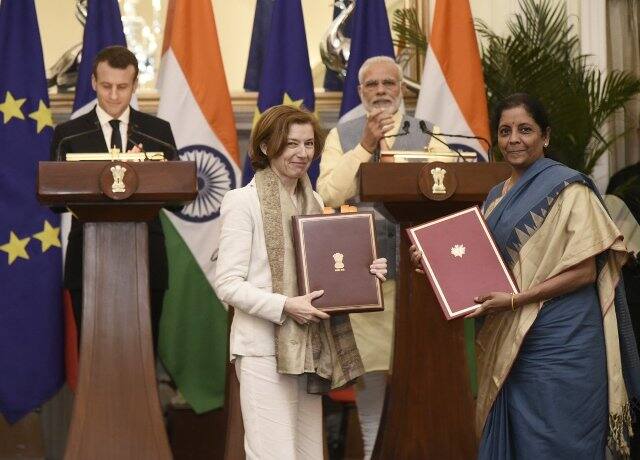 India, France sign 14 deals including nuclear energy, security भारत-फ्रांस के बीच सुरक्षा और परमाणु ऊर्जा सहित 14 समझौतों पर हुए करार