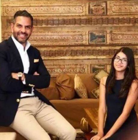 इससे पहले समायरा के बर्थडे को यादगार बनाने की कोशिश न सिर्फ मम्मी करिश्मा कपूर ने की बल्कि उनके पापा संजय कपूर ने भी हर संभव प्रयास किया.