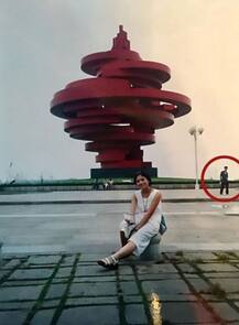 इत्तेफाक या करिश्मा: शादी से 14 साल पहले ही पत्नी की फोटो में दिखा पति