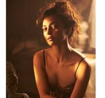 एक्ट्रेस राधिका आप्टे ने किया खुलासा, कहा- मैंने जड़ा था साउथ के एक सुपरस्टार को थप्पड़