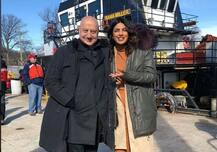 \'क्वांटिको\' के सेट पर अनुपम ने दिया सरप्राइज , प्रियंका को याद आई देश की मिट्टी