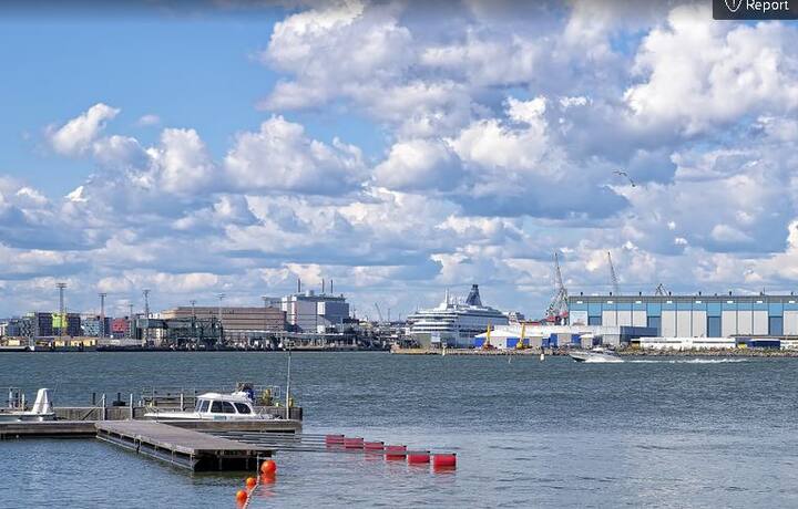 वर्ल्ड हैप्पीनेस रिपोर्ट के मुताबिक, दुनिया का सबसे खुशहाल देश फिनलैंड है. फिनलैंड खुशहाल देशों की लिस्ट में नॉर्वे को पछाड़कर टॉप पर पहुंचा है.