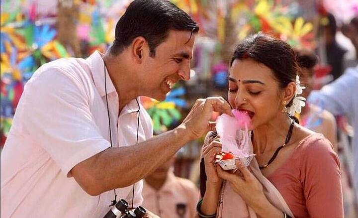 राधिका हाल में अक्षय कुमार के साथ फिल्म पैडमैन में नजर आईं थी. इस फिल्म में उनकी एक्टिंग को काफी सहारा भी गया.