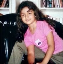 आलिया भट्ट की 25वीं सालगिरह पर पापा महेश भट्ट शेयर की यादगार तस्वीरें