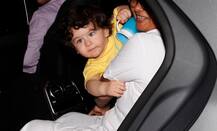 Photos: दोस्तों के साथ खेलने पहुंचे तैमूर अली खान, वायरल हुई ये CUTE तस्वीरें