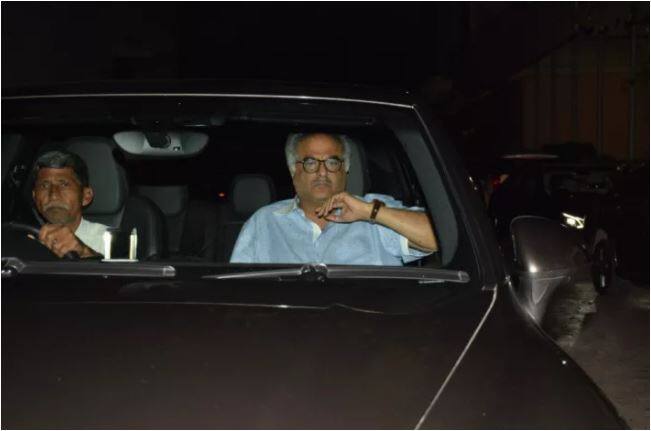 अदाकारा श्रीदेवी के अचानक निधन से परिवार गहरे सदमे में था. लेकिन अब धीरे धीरे रूटीन लाइफ में लौट रहा है.   