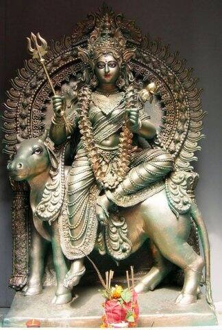 chanting of these mantras while worshiping maa shailaputri चैत्र नवरात्रिः मां शैलपुत्री की पूजा करते समय करें इन मंत्रों का जाप