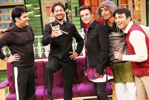 आपको बता दें कि एक शो करने के लिए जा रहे सुनील और कपिल के बीच कहा सुनी हो गई थी और दोनों की यह लड़ाई मीडिया के सामने आ गई थी.